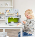 Bild in Galerie-Betrachter laden, Kompakte Holz-Kinderküche