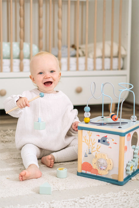 Motor skills cube underwater world