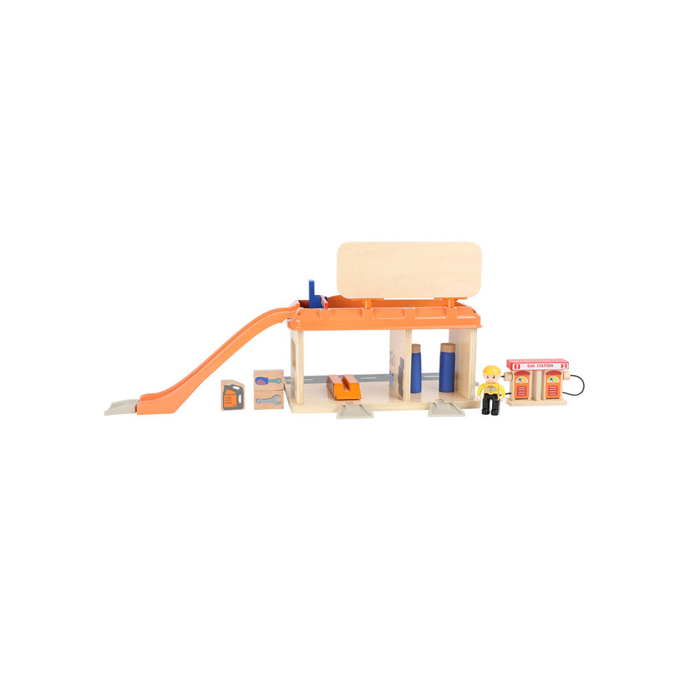 Auto repair shop with gas station