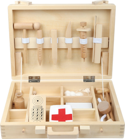 Children's doctor case made of wood